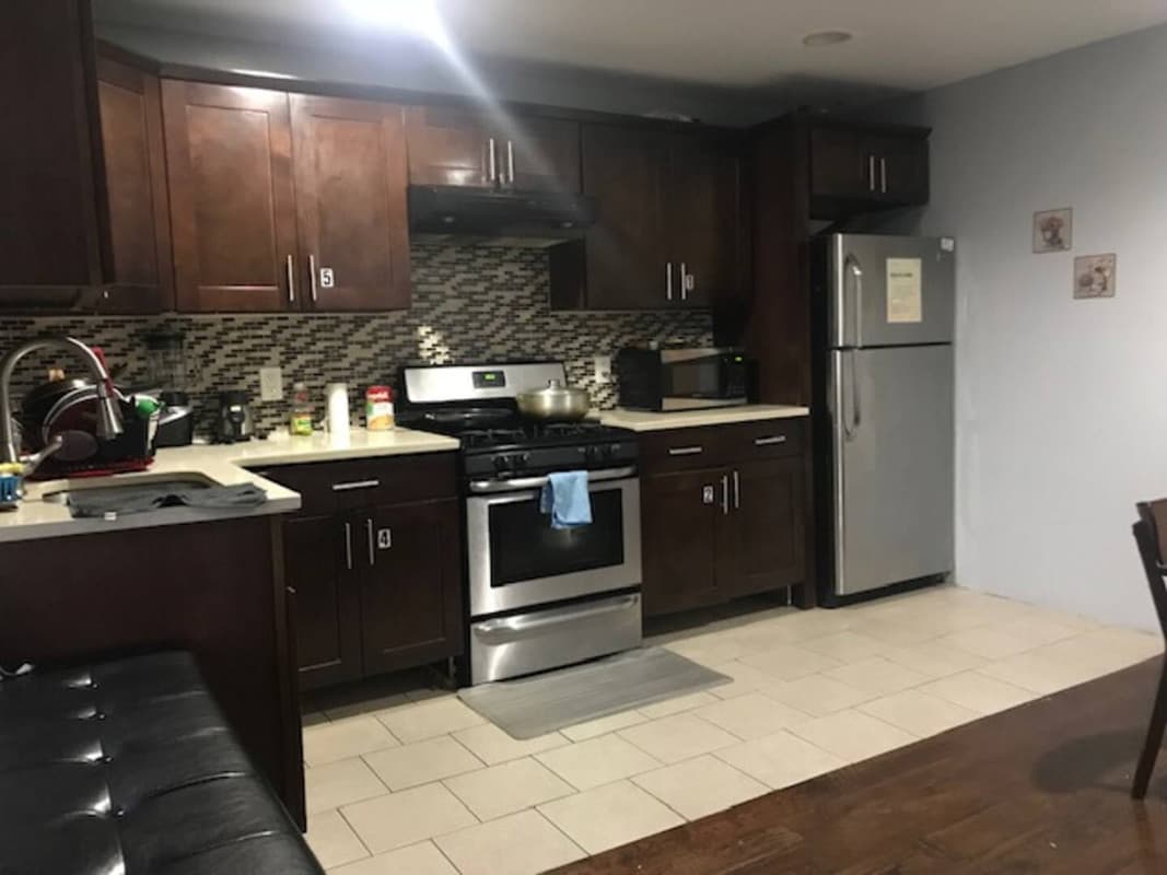 Beispiel 2: Küche Transformation - Vor der Bearbeitung